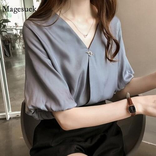 4XL Plus Size Summer Short Sleeve Women Tops Korean Elegant Gentle V Neck Blouse Female Loose Slim Chic Cuffs Shirt Blusas 14089