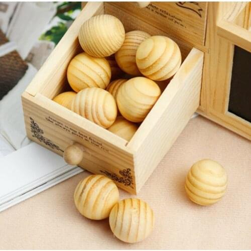 New 5pcs/bag Wardrobe Pest Control Wooden Mothballs Moth Repellent Prevent Mildew Moisture Proof Deworming Fragrant Wood Ball