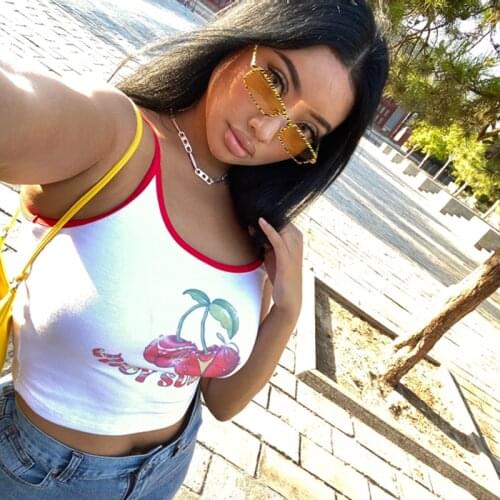 Retro millennium cherry Tback print wash texture contrast color edging rhinestone camisole Tee 21.6