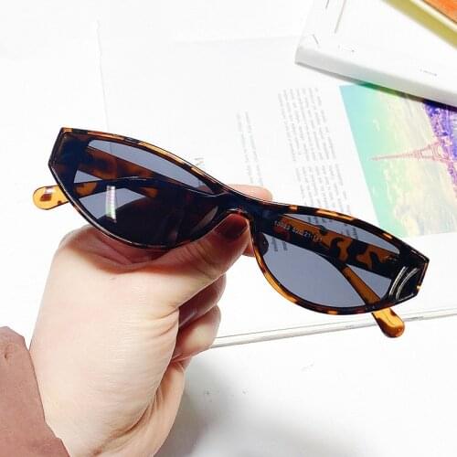 2021 New Small Frame Cat Eye Woman Sunglasses Men Fashion Brand Design Plastic Sun Glasses Trend Vintage Luxury Eyewear Uv400