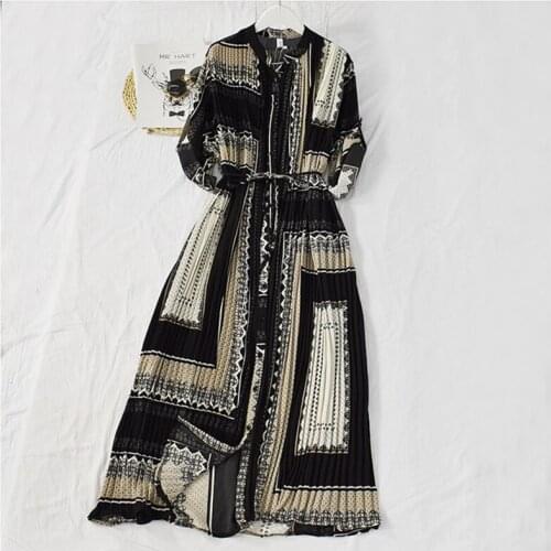 Spring Summer Autumn Womens Dress National Style Long Dress Printed Floral Beach Dress Pleated Long-sleeved Dress Women GD262