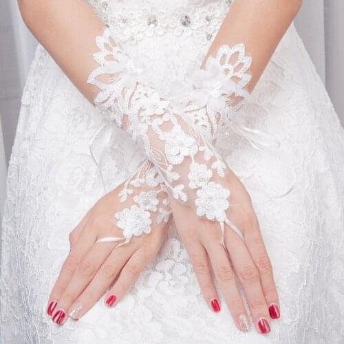 Long Lace Sheer Bridal Gloves With Pearls Sexy Fingerless Lace Wedding Accessories Elbow Length Women Wedding Party BridalGlove
