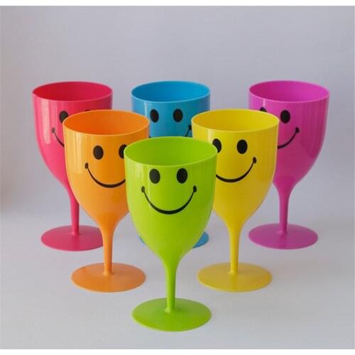 E-SHOW Wine Glasses