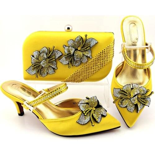 Beautiful Yellow Women Shoes Match Bag With Flower Rhinestone Decoration African Dress Pumps And Handbag Set QSL037,Heel 7.5CM