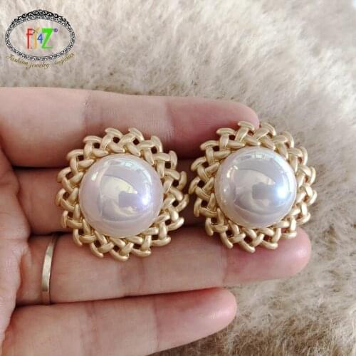 F.J4Z New Big Earrings for Women Hyperbole Imitation Pearl Cocktaile Earrings Chunky Statement Earing Gifts Dropship