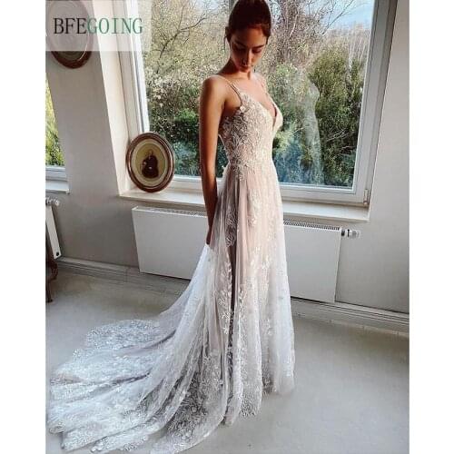 Lace Tulle Spaghetti Straps V-Neck Bridal Gowns Floor-Length A-Line Wedding Dress Chapel Train Custom Made