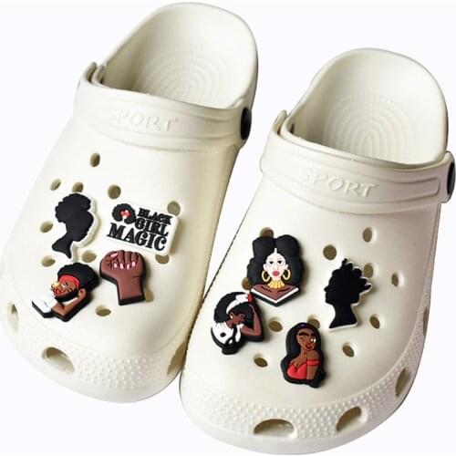 Hot Selling 1PCS Medical Equipment Icon Shoes Charms For DIY Accessories Nurse Hole Slipper Wristband Decoration Gifts