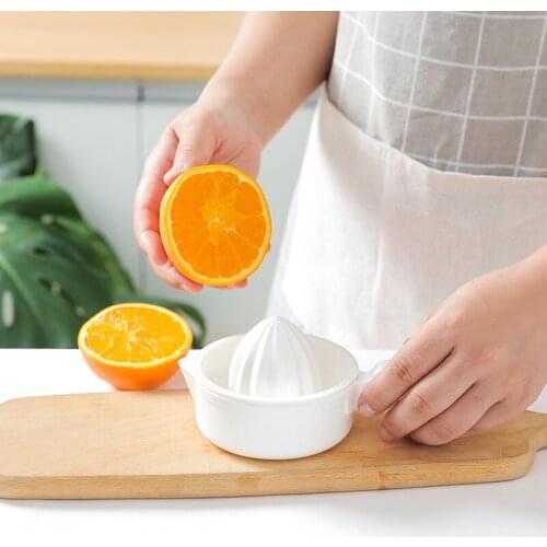 Lemon Juicing Organ Household Manual Operation Juicer Kitchen Juicing Fruits Tool Juicing Cup Portable Juicer