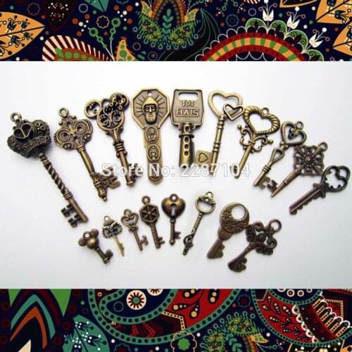 18pcs Antique Bronze Vintage Retro Old Looking Decor Skeleton Key Necklace Pendant Bow Steampunk Charms Amulet Jewelry DIY set9