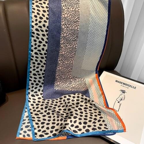 2021 Silk Scarf Female Scarves Leopard Print Kerchief Beach Towel Fashion Bandana Summer Shawl Hijab Headband Women 40X160cm