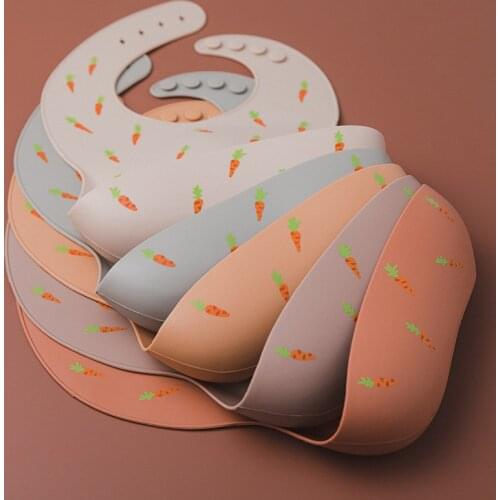 Baby Silicone Bib Waterproof Silicone Feeding Newborn Adjustable Aprons Baby Bibs Cartoon carrot Style Baby Saliva Towel