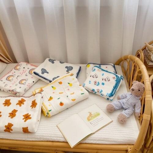 4 layers Super Soft Fluffy Cotton Muslin Blanket Baby Swaddle Breathbale Lace Edge Cartoon Bath Towel Baby Receiving Blanket