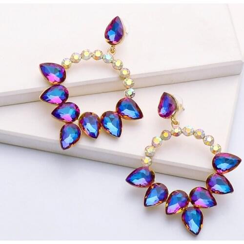 New Arrival Metal Colorful Crystal Stub Earrings Fashion Hollow Geometric Gorgeous Earrings Jewelry Women 2021