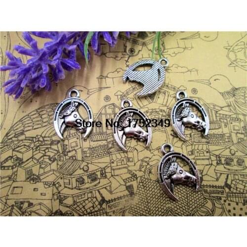 20pcs--Horseshoe Charms, Antique Tibetan Silver Tone Horseshoe charm pendants, Horse charms 21x15mm