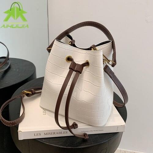 Fashion New Women Bucket Bag Stone Patten Messenger Bag High Quality Leather String Shoulder Handbag Simple Casual Crossbody Bag