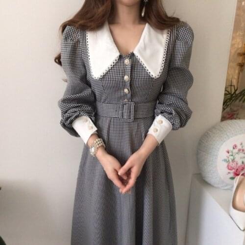 Korea Chic Early Autumn Retro Lace Doll Collar Pearl Button Bubble Sleeve Long Plaid Dress Female with Belt