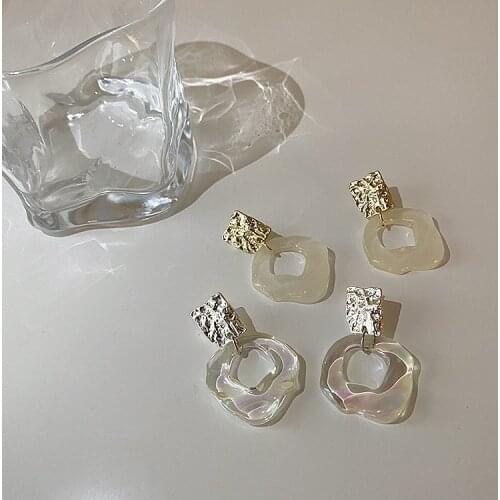 Retro Fashion Niche Design Irregular Earrings Geometric Metal Transparent Resin Earrings Female Temperament Earrings Tide
