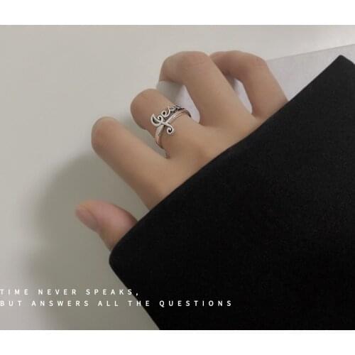 Letter Ring Women Opening Waman Rings Retro Hollow Out Girl Ring Fashion Charms Party Silver Color European Stainless Oorbellen