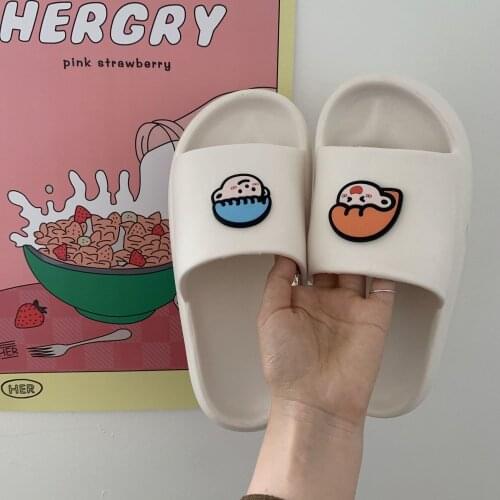 Comfortable slippers female summer ins cute cartoon girl heart students non-slip soft bottom bath cool drag universal slippers