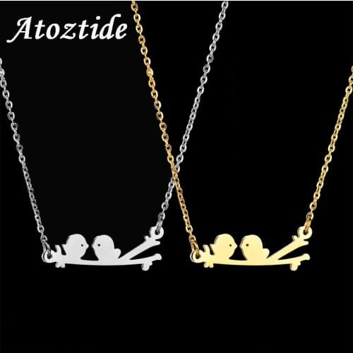 Atoztide Vintage Pendants