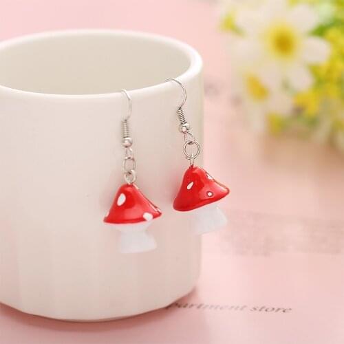 New Personality Creative Simple Fashion Temperament Girly Style Earrings Pastoral Mushroom Earrings Modern Women Jewelry