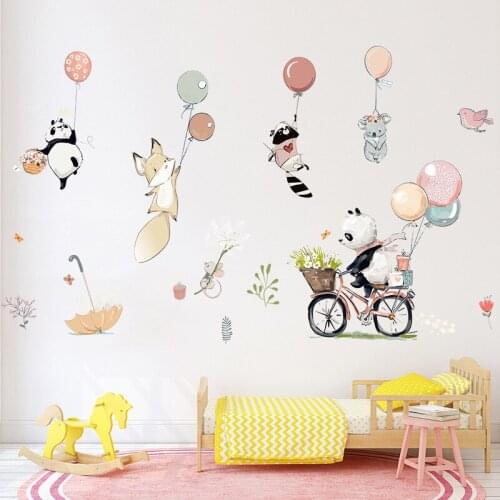 Kids Cartoon Balloon Animal Wall Stickers Kids Room Wall Decoration Removable Vinyl Decals Nursery Home Decoration Art Mural