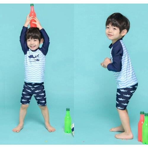 Childrens Rash Guard Swimsuits Split Type Long Sleeves Top Shorts Hot Spring Bathing Suit Cartoon Print Sunsuit Swimwear Set fo