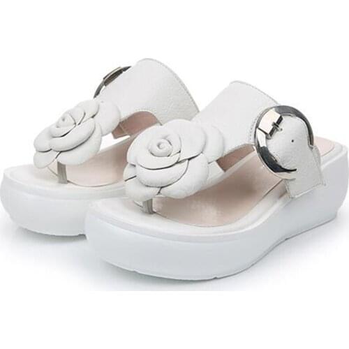 2021 New Top Cowhide Classic Flowers Summer Leather Slipper Women Thick Bottom Wedges Sandals Plus Size Elegant Fashion Sandals