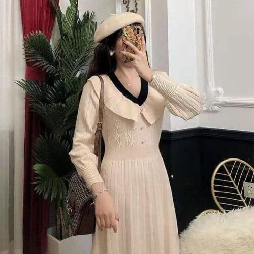 Korobov Autumn Winter New Knit Dresses Korean V Neck Long Sleeve A-Line Vestidos Femme Vintage Elegant French Style Dresses