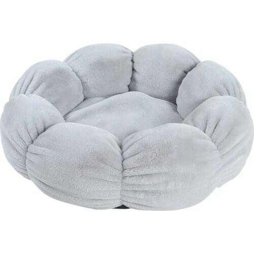 Four Seasons Round Flower Shaped Pet Bed House Washable Breathable Soft Warm Sleeping Cats Dogs Sofa Cushion Pet Products
