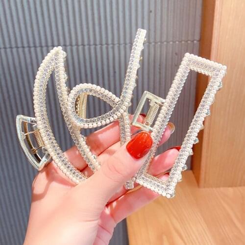 Pearl rhinestone metal hair clip back head shark clip temperament elegant lady hairpin clip Korean simple hair accessories
