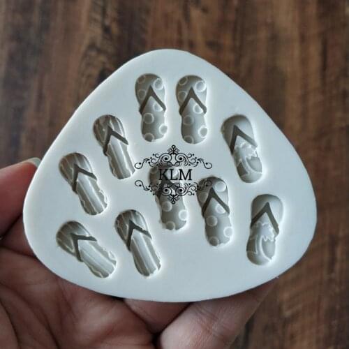 Cartoon flip-flops chocolate silicone mold Cake decoration DIY tools