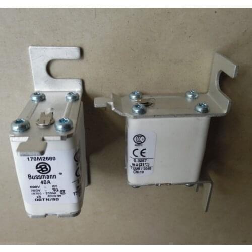 Fuses: 170M2670 350A 690V / 170M2671 400A 690V aR