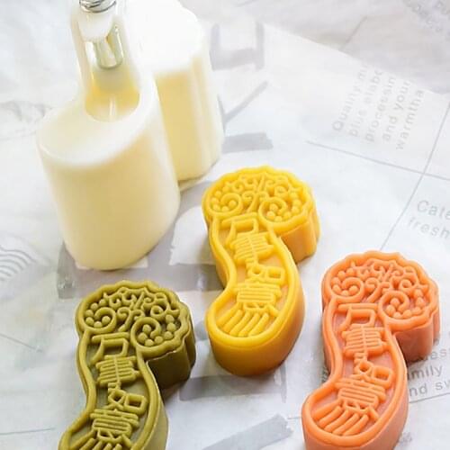 Cookie Cutter Moon Cake Mould Traditional Chinese Style DIY Cake Decoration Food-Grade Plastic Chinese Lock Shape Home