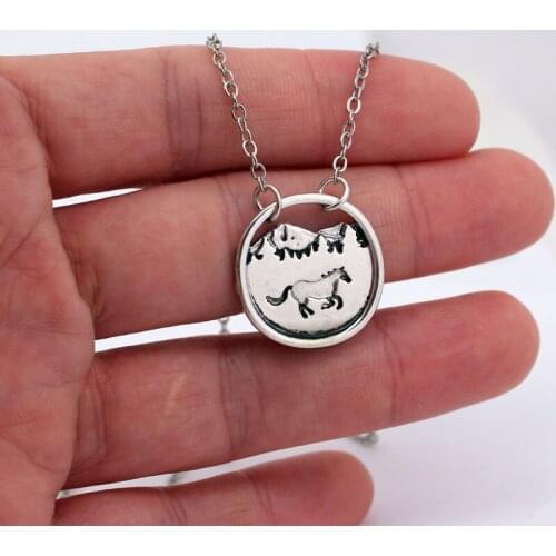 Horse necklace round horse mountain landscape pendant necklaces gift