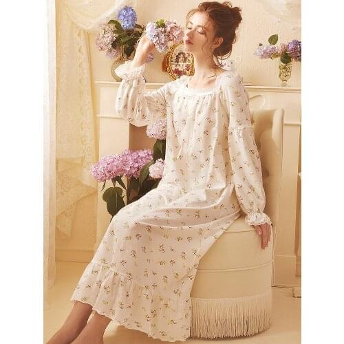 Free Shipping 2020 New Autumn Womens Long Nightgown Lace White and Pink Sleepwear Cotton Nightgown Sweet Vintage Nightshirt
