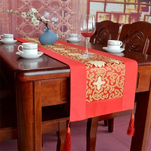 Classical Chinese Style Red Embroidery Flower Table Runner Birds Dragon Table Flag Decoration for Dining Table with Tassels
