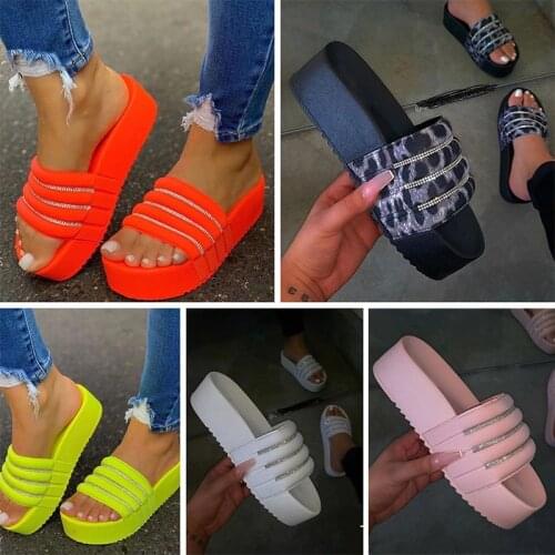 Slippers Women Shoes Summer Platform Sandals Candy Color Bling Womens Flat Shoes Outdoor Beach Ladies Slides Female Slippers
