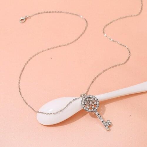 XUAN NGAN Fashion Silver Color Key Pendant Necklace For Women High Quality Crystal Necklace Wholesale Jewelry For Women Gift