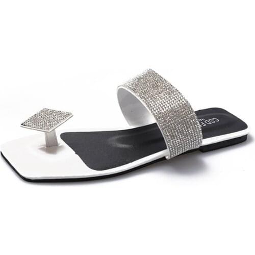 Fashion Flip Flop Thongs Rhinestone Women Slippers Sandals Shoes Antiskid Flat Sole Slippers Woman Sandals Slides Beach Shoes