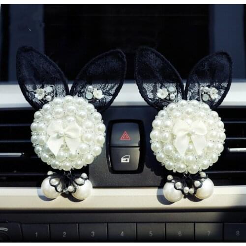 Pearl Rabbit Design Ornaments Car Vents Perfume Clip Air Freshener Automobile Interior Fragrance Decoration