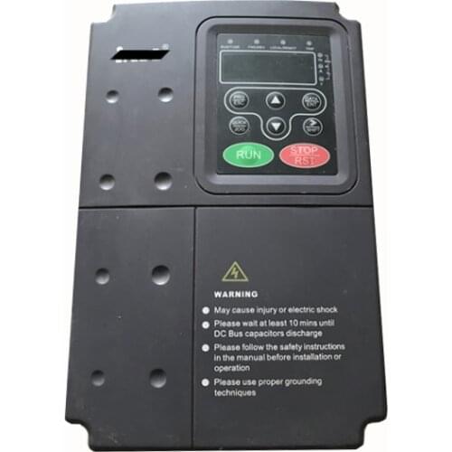 New Inverter VFD Frequency AC Drive 3 Phase 380V 4KW 10A Input CHV100-004G-4