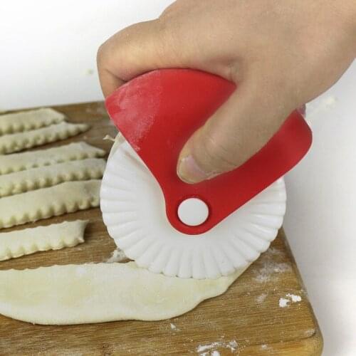1pcs Dough Cutting Pastry Wheel Cutter Noodle Maker Lattice Roller Docker Dough Cutter Tool Kitchen Helper DIY Biscuits Decor