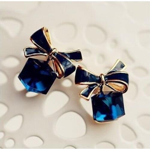Fashion Crystal Bow Knot Stud Earrings For Women Cube Crystal Earring Rhinestone Earring Girls Party Christmas Jewelry Gifts