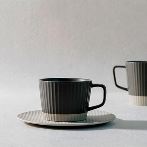 Japanese Retro Ceramic Vertical Pattern Coffee Cup with Saucer Simple Couple Mug Modern Household Black and White Latte Cup Set