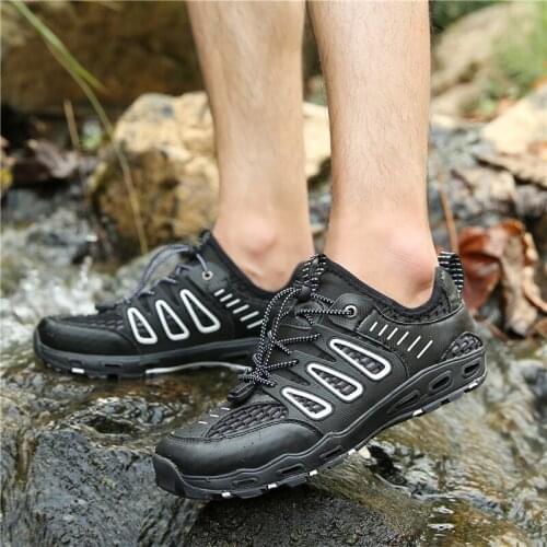 Big Size 39-47 2020 Men Outdoor Sneakers Hiking Wading Shoes Mens Outdoor Man Trekking Trail Beach Water Shoes Upstream Sandals