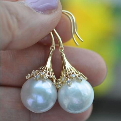 Z10943 14mm White Round Edison Keshi Pearl Dangle Earring CZ