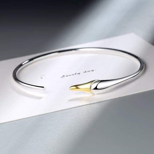 Swan bracelet niche design girl heart Korean version of the forest sweet open bracelet hand jewelry