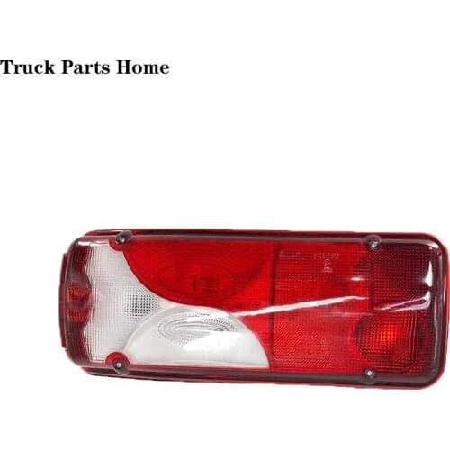 Spare Parts for Scania Trucks SCE 1756751 Right With Bulb Tail Lamp