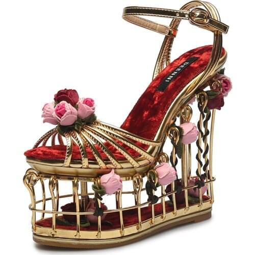 Gold super high heel sandals flowers thick waterproof platform sandals T-shoes banquet sexy ladies sandals stripper heels